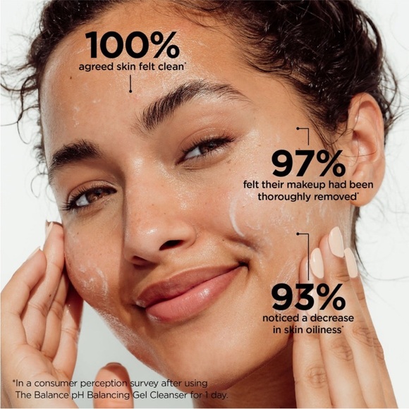 BeautyBio The Balance Gel Cleanser - Picture 3 of 5